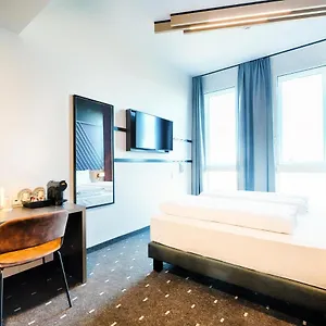 Hotel Nuernberg-west ***